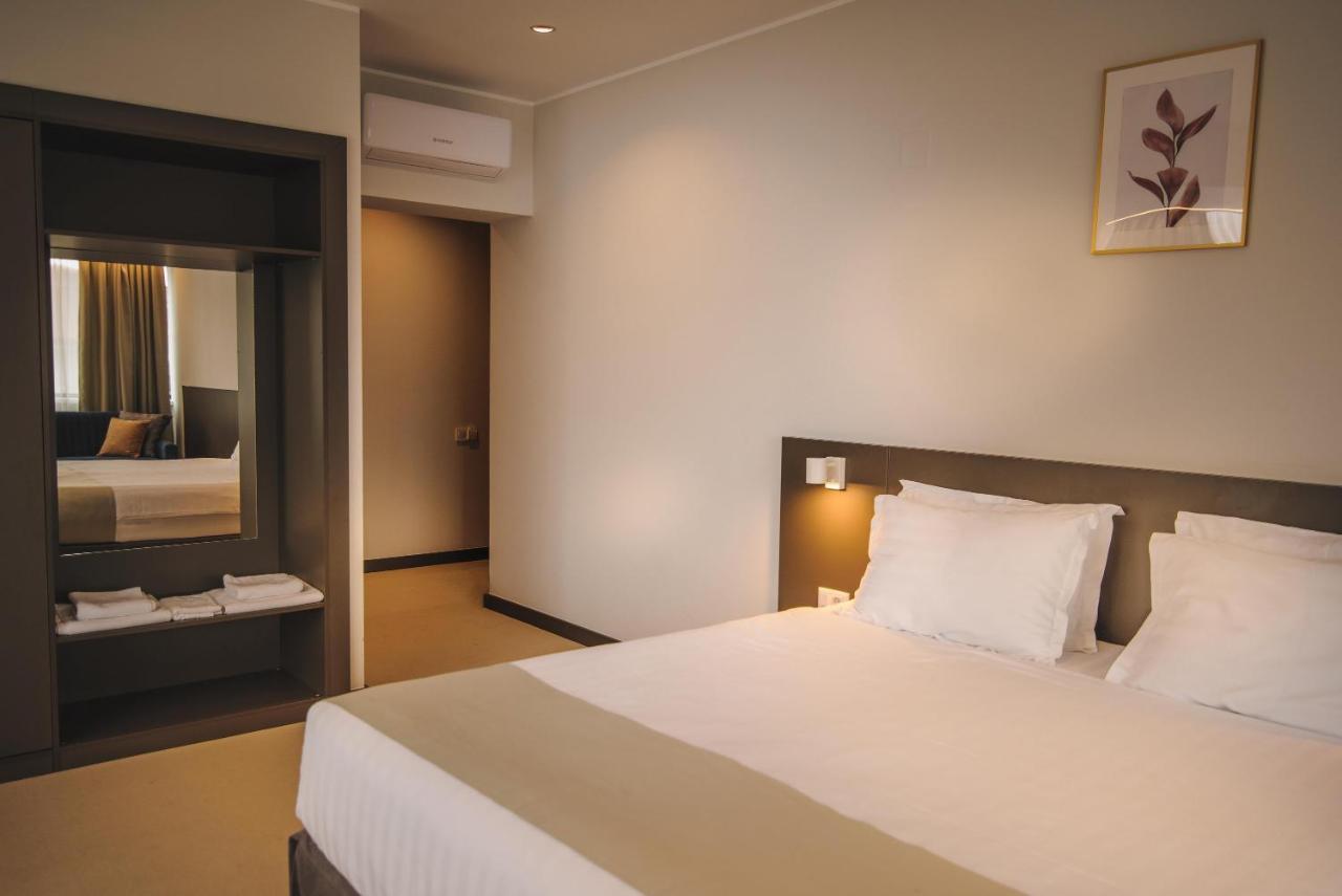 Hotel NOVO Boutique à Râmnicu Vâlcea Extérieur photo