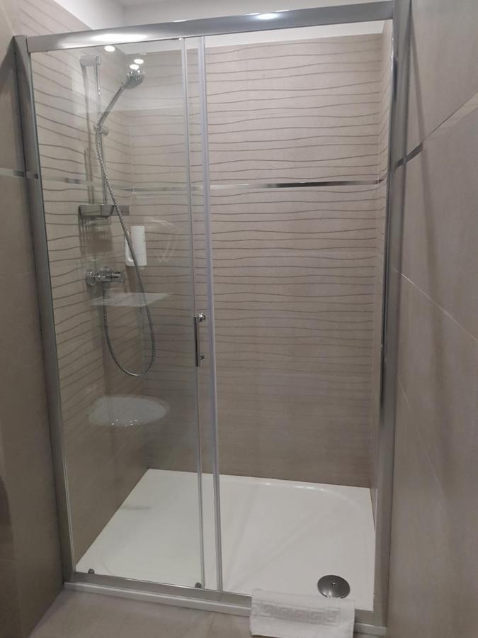 Hotel NOVO Boutique à Râmnicu Vâlcea Extérieur photo